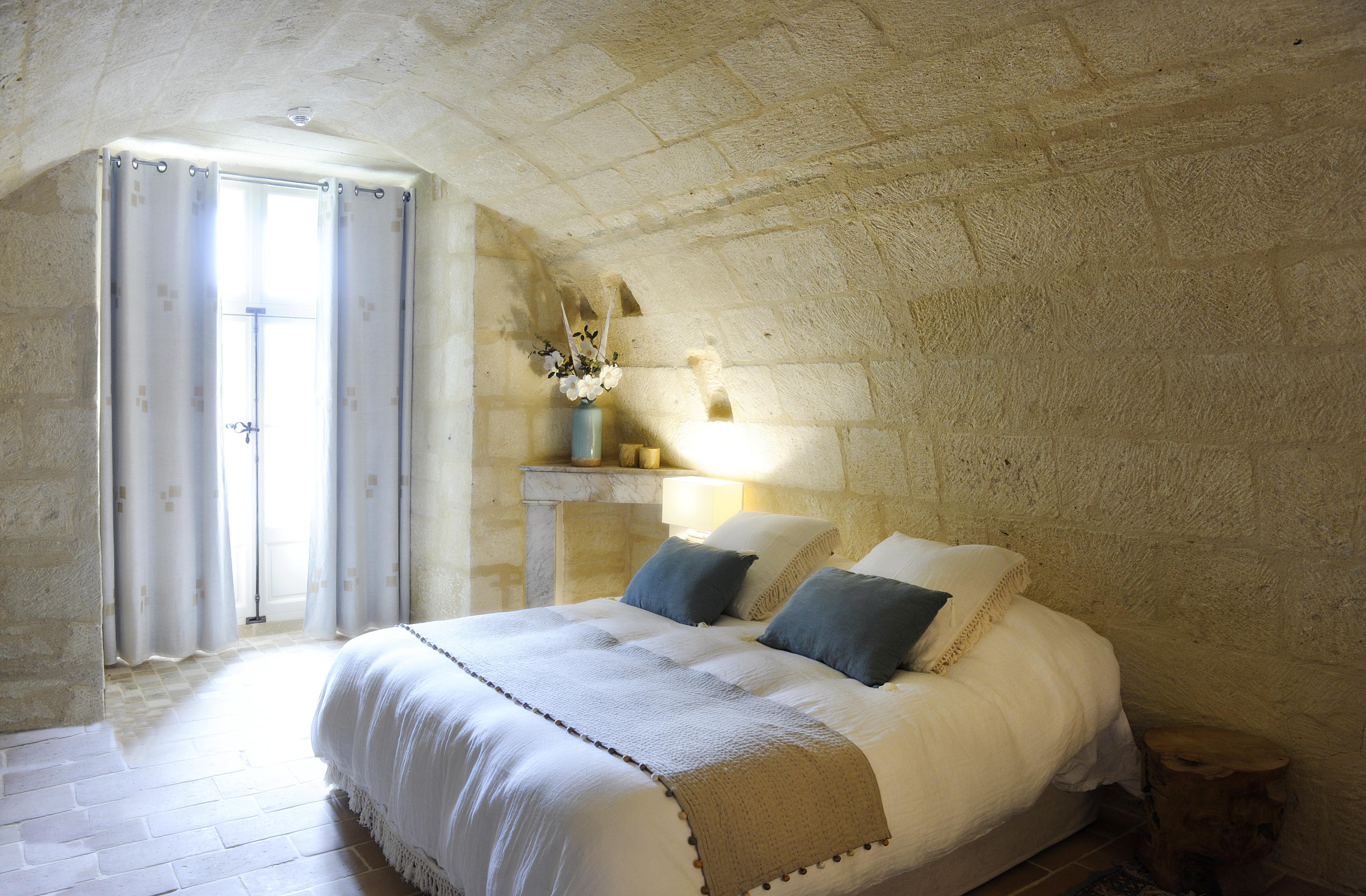 Chateau De Pondres Hotel