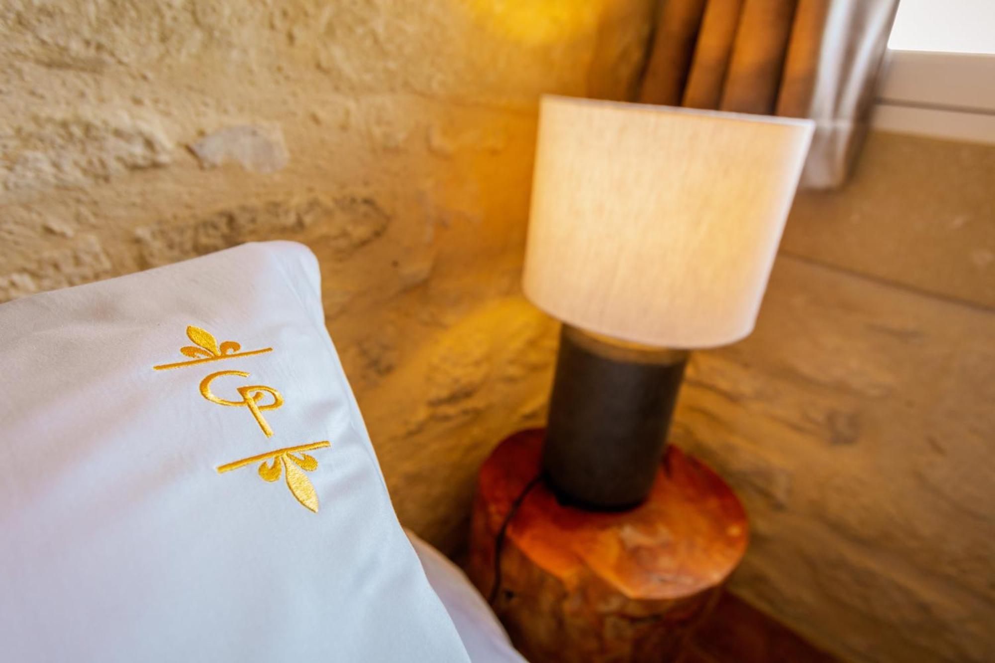 Chateau De Pondres 4* Villevieille
